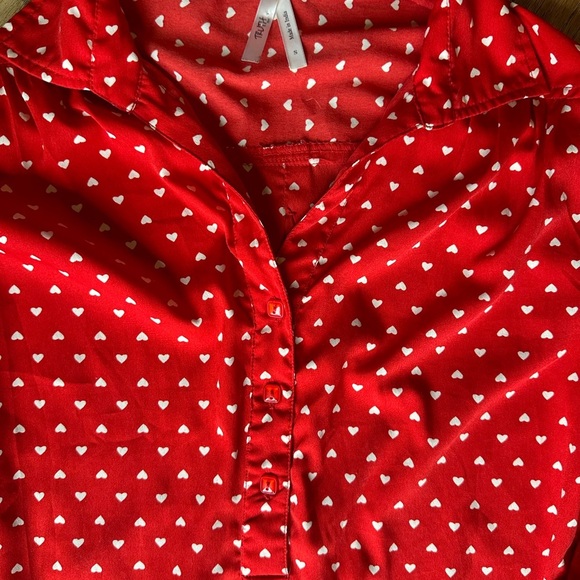 Valentine’s Day Red and white heart polka dot tunic blouse, size small - Picture 2 of 6